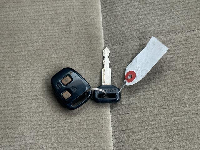 アトレーワゴン 　ワゴン６６０フレンドシップリヤシートリフト４名／タイミングチェーン／ターボ／キーレス／ＡＢＳ／テレビ／ナビ／エアコン／パワーウインドウ／運転席エアバッグ／助手席エアバッグ／福祉車両／寒冷地仕様車（39枚目）