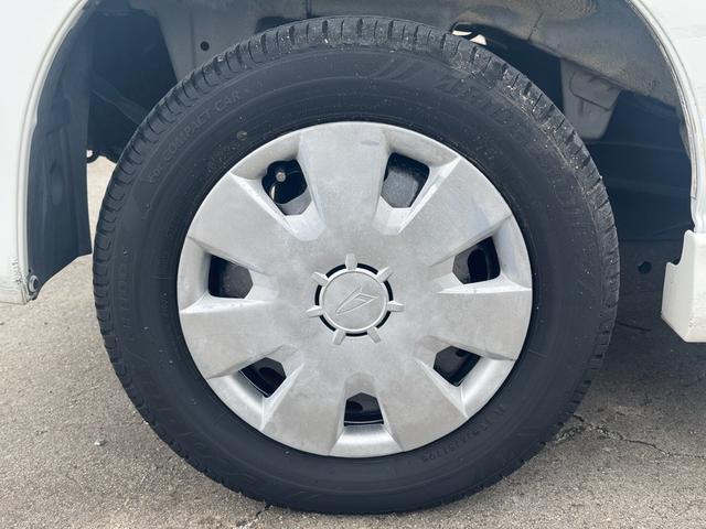 アトレーワゴン 　ワゴン６６０フレンドシップリヤシートリフト４名／タイミングチェーン／ターボ／キーレス／ＡＢＳ／テレビ／ナビ／エアコン／パワーウインドウ／運転席エアバッグ／助手席エアバッグ／福祉車両／寒冷地仕様車（47枚目）