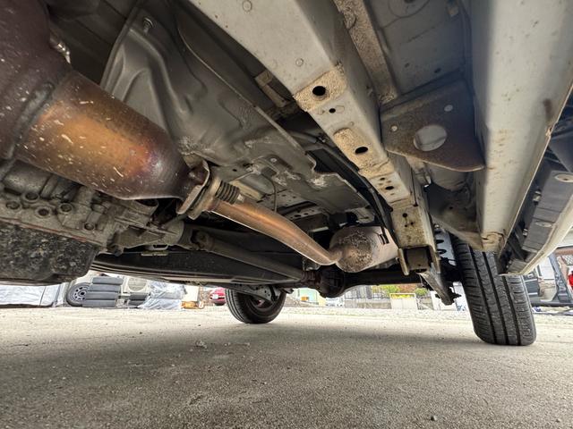 アトレーワゴン 　ワゴン６６０フレンドシップリヤシートリフト４名／タイミングチェーン／ターボ／キーレス／ＡＢＳ／テレビ／ナビ／エアコン／パワーウインドウ／運転席エアバッグ／助手席エアバッグ／福祉車両／寒冷地仕様車（55枚目）