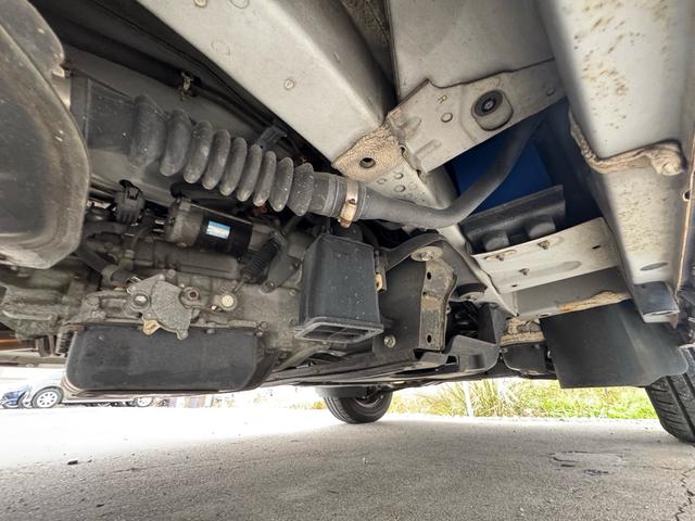 アトレーワゴン 　ワゴン６６０フレンドシップリヤシートリフト４名／タイミングチェーン／ターボ／キーレス／ＡＢＳ／テレビ／ナビ／エアコン／パワーウインドウ／運転席エアバッグ／助手席エアバッグ／福祉車両／寒冷地仕様車（57枚目）