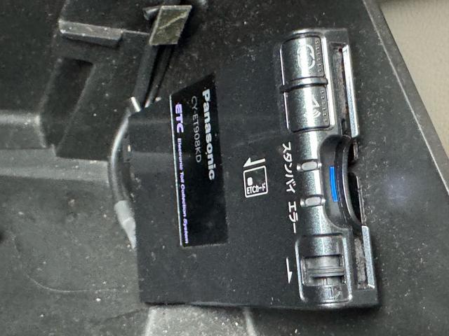 エブリイワゴン ＪＰターボ　キーレス／ＥＴＣ／タイミングチェーン／ナビ／ＡＢＳ／アルミホイール／パワーウインドウ／ＣＤ／運転席エアバッグ／助手席エアバッグ／エアコン／パワステ（17枚目）