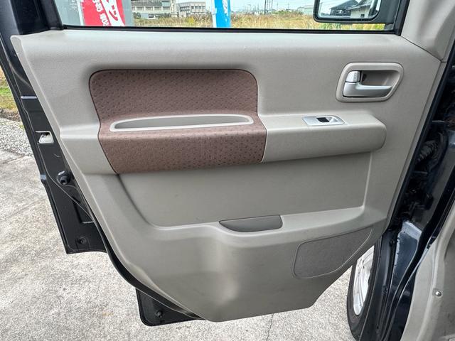 エブリイワゴン ＪＰターボ　キーレス／ＥＴＣ／タイミングチェーン／ナビ／ＡＢＳ／アルミホイール／パワーウインドウ／ＣＤ／運転席エアバッグ／助手席エアバッグ／エアコン／パワステ（46枚目）