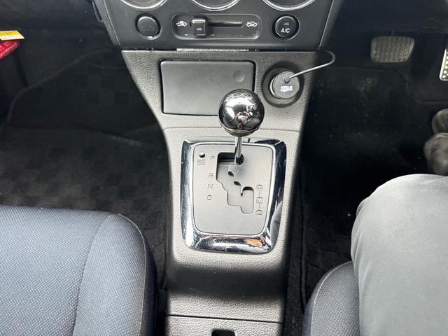 コペン アクティブトップ　キーレス／ターボ／ＥＴＣ／アルミホイール／フォグランプ／ルーフ開閉問題なし／ＡＢＳ／パワーウインドウ／エアコン／パワステ／運転席エアバッグ／助手席エアバッグ／ＭＴモード付（40枚目）