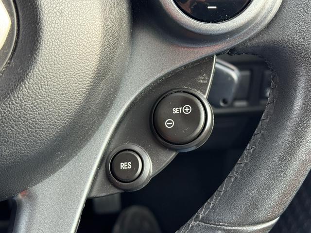 �N���[�Y�R���g���[��