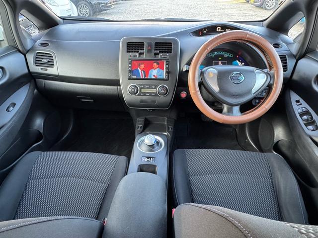 リーフ S(30kwh) 電気自動車/BEV/Bluetooth/バックカメラ/ETC/エマージェンシーブレーキ/ドライブレコーダー/プッシュスタート/スマートキー2本/ABS/ESC/シートヒーター/ステアリングヒーター(6枚目)