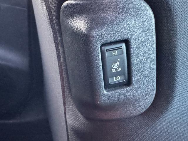 リーフ S(30kwh) 電気自動車/BEV/Bluetooth/バックカメラ/ETC/エマージェンシーブレーキ/ドライブレコーダー/プッシュスタート/スマートキー2本/ABS/ESC/シートヒーター/ステアリングヒーター(29枚目)