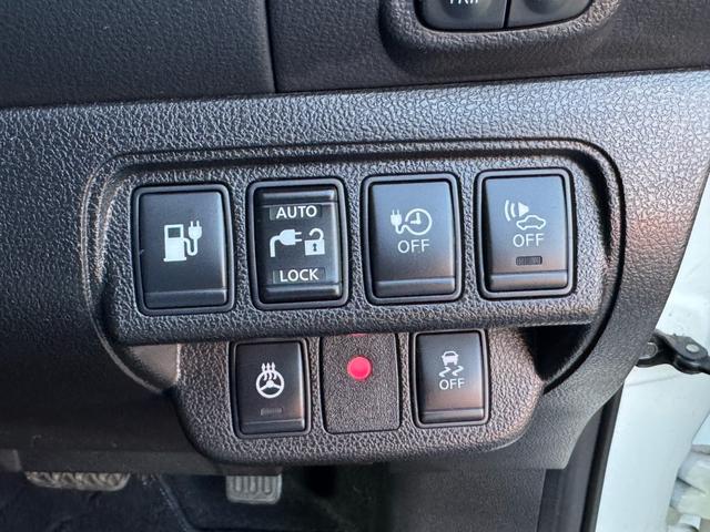 リーフ S(30kwh) 電気自動車/BEV/Bluetooth/バックカメラ/ETC/エマージェンシーブレーキ/ドライブレコーダー/プッシュスタート/スマートキー2本/ABS/ESC/シートヒーター/ステアリングヒーター(30枚目)