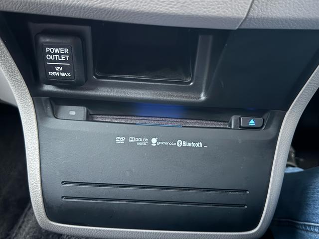 オデッセイ Ｌ　スマートキー／ＥＴＣ／ＡＢＳ／Ｂｌｕｅｔｏｏｔｈ／電動シート／全周囲カメラ／バックカメラ／サイドカメラ／クルーズコントロール／７人乗り／純正アルミホイール／ＨＩＤ／ＤＶＤ／盗難防止システム／エアバッグ（25枚目）