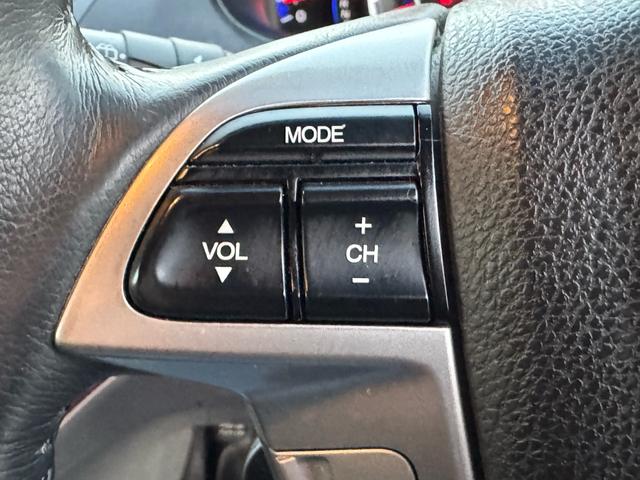 オデッセイ Ｌ　スマートキー／ＥＴＣ／ＡＢＳ／Ｂｌｕｅｔｏｏｔｈ／電動シート／全周囲カメラ／バックカメラ／サイドカメラ／クルーズコントロール／７人乗り／純正アルミホイール／ＨＩＤ／ＤＶＤ／盗難防止システム／エアバッグ（31枚目）