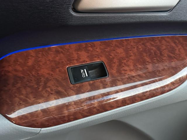 オデッセイ Ｌ　スマートキー／ＥＴＣ／ＡＢＳ／Ｂｌｕｅｔｏｏｔｈ／電動シート／全周囲カメラ／バックカメラ／サイドカメラ／クルーズコントロール／７人乗り／純正アルミホイール／ＨＩＤ／ＤＶＤ／盗難防止システム／エアバッグ（51枚目）