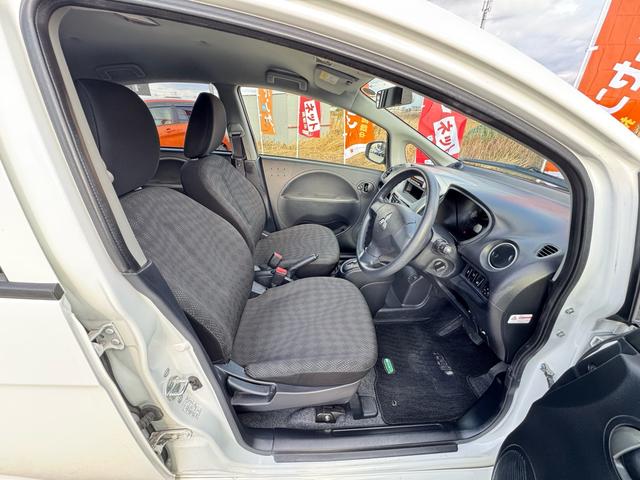 アイミーブ Ｘ　電気自動車／ＢＥＶ／スマートキー／ＬＥＤヘッドライト／シートヒーター／ＡＢＳ／オートエアコン／オートライト／スタッドレスタイヤ付き／運転席エアバッグ助手席エアバッグ／カーテンエアバッグ／取扱説明書（8枚目）