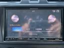 ２．０ｉ　アイドリングストップ／スマートキー／バックカメラ／クルーズコントロール／Ｂｌｕｅｔｏｏｔｈ／ＥＴＣ／ＡＢＳ／ＥＳＣ／１７インチアルミホイール／運転席エアバッグ／助手席エアバッグ／盗難防止装置（27枚目）