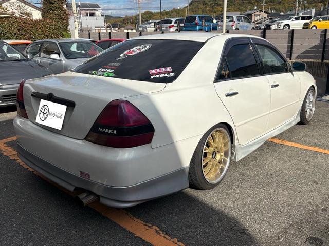 マークII グランデiR-S 110系グランデ/ReinHardマフラー/Vertecホイール/トムス車高調/VERTEXステアリング/クイックリリース/LWシフトノブ/Nスタホーン/純正オプションフルエアロ(3枚目)