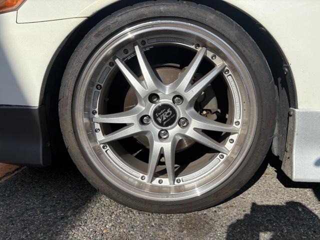 マークII グランデiR-S 110系グランデ/ReinHardマフラー/Vertecホイール/トムス車高調/VERTEXステアリング/クイックリリース/LWシフトノブ/Nスタホーン/純正オプションフルエアロ(13枚目)