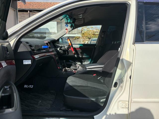 マークII グランデiR-S 110系グランデ/ReinHardマフラー/Vertecホイール/トムス車高調/VERTEXステアリング/クイックリリース/LWシフトノブ/Nスタホーン/純正オプションフルエアロ(26枚目)