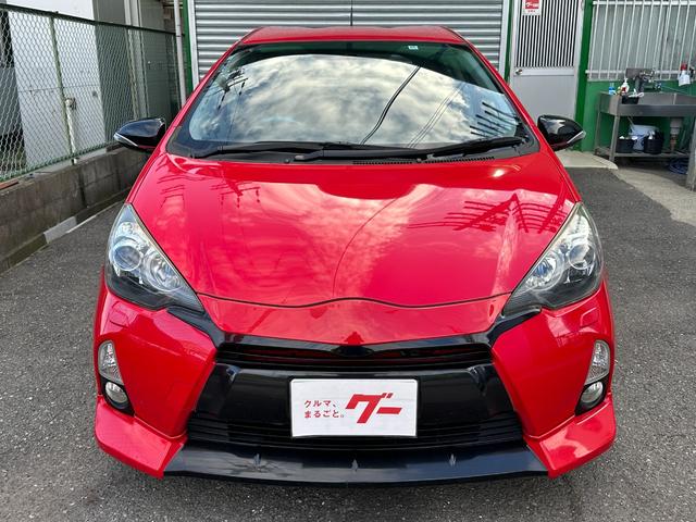 アクア S TRD製サスペンション+エアロキット+アルミホイール カロッツェリアサウンドシステム スマートキー 電動格納ミラー CVT 衝突安全ボディ ABS CD MD エアコン パワーステアリング(3枚目)