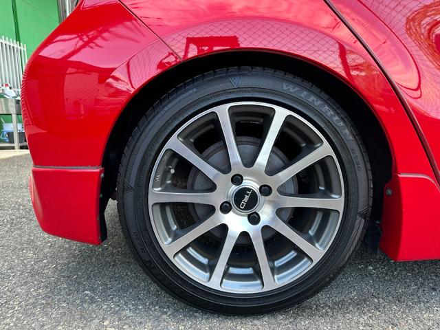 アクア S TRD製サスペンション+エアロキット+アルミホイール カロッツェリアサウンドシステム スマートキー 電動格納ミラー CVT 衝突安全ボディ ABS CD MD エアコン パワーステアリング(42枚目)