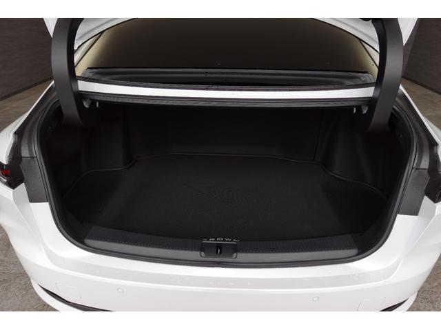 クラウン Ｚ（ＨＥＶ）ブラックパッケージ　トヨタセーフティセンス　ワンオーナー　ディスプレイオーディオ　全方位カメラ　デジタルインナーミラー　前後ドラレコ　ＡＣＣ　フルセグ　Ｂｌｕｅｔｏｏｔｈ　ＥＴＣ２．０　パワーシート　パワーバックドア（20枚目）