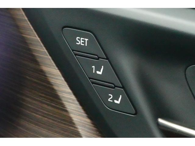 クラウン Ｚ（ＨＥＶ）ブラックパッケージ　トヨタセーフティセンス　ワンオーナー　ディスプレイオーディオ　全方位カメラ　デジタルインナーミラー　前後ドラレコ　ＡＣＣ　フルセグ　Ｂｌｕｅｔｏｏｔｈ　ＥＴＣ２．０　パワーシート　パワーバックドア（28枚目）