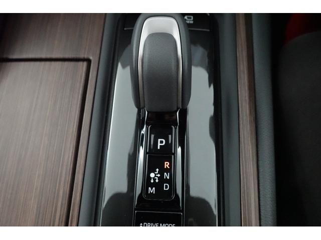 クラウン Ｚ（ＨＥＶ）ブラックパッケージ　トヨタセーフティセンス　ワンオーナー　ディスプレイオーディオ　全方位カメラ　デジタルインナーミラー　前後ドラレコ　ＡＣＣ　フルセグ　Ｂｌｕｅｔｏｏｔｈ　ＥＴＣ２．０　パワーシート　パワーバックドア（35枚目）