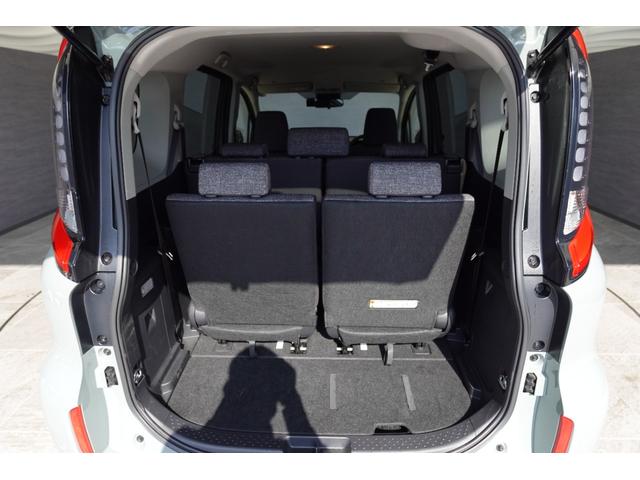 シエンタ ハイブリッドＺ　ＴＳＳ　レンタカーアップ　全方位カメラ付き純正ディスプレイオーディオ　フルセグ　ＥＴＣ　ブルートゥース　ドラレコ　両側パワースライドドア（14枚目）