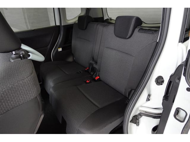 ソリオ ハイブリッドＭＺ　ＤＣＢＳ　メモリーナビゲーション　バックカメラ　フルセグ　ＣＤ　ＤＶＤ再生　ＥＴＣ　ブルートゥース　ドラレコ　シートヒーター（11枚目）