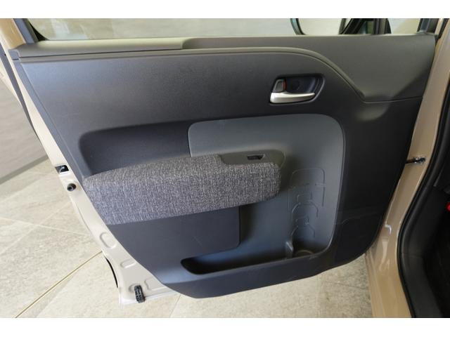 シエンタ ハイブリッドＺ　ＴＳＳ　レンタカーアップ　全方位カメラ付き純正ナビ　フルセグ　ＥＴＣ　Ｂｌｕｅｔｏｏｔｈ　ドラレコ　両側パワースライドドア（8枚目）