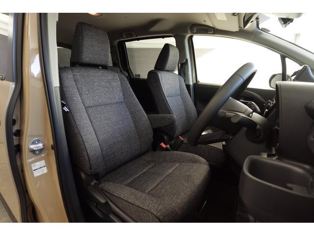 シエンタ ハイブリッドＺ　ＴＳＳ　レンタカーアップ　全方位カメラ付き純正ナビ　フルセグ　ＥＴＣ　Ｂｌｕｅｔｏｏｔｈ　ドラレコ　両側パワースライドドア（12枚目）