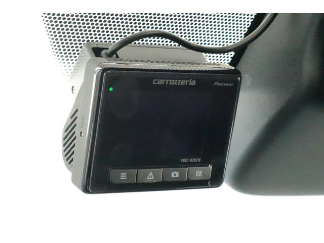 シエンタ ハイブリッドＺ　ＴＳＳ　レンタカーアップ　全方位カメラ付き純正ナビ　フルセグ　ＥＴＣ　Ｂｌｕｅｔｏｏｔｈ　ドラレコ　両側パワースライドドア（24枚目）