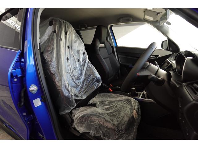 スイフトスポーツ ＺＣ３３Ｓ　ファイナルエディション　ＤＳＢＳ　６ＭＴ　ターボ　全方位カメラ　シートヒーター　ＡＣＣ　ＬＥＤヘッドライト　ＬＥＤフォグライト　ステアリングオーディオスイッチ　オートライト（14枚目）