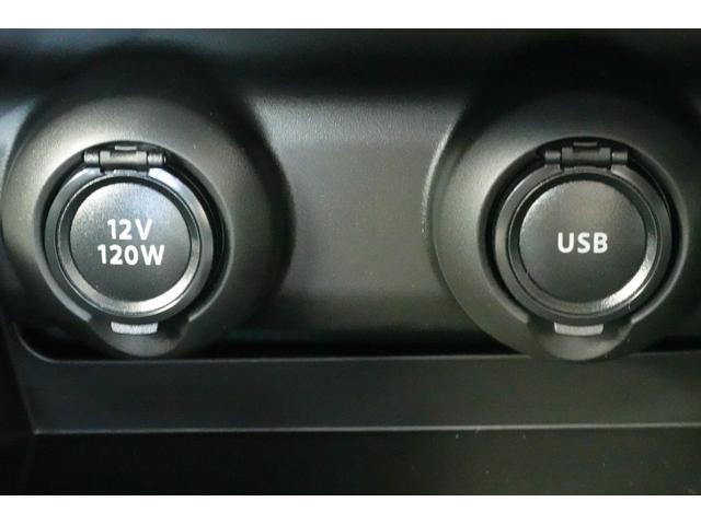 スイフトスポーツ ＺＣ３３Ｓ　ファイナルエディション　ＤＳＢＳ　６ＭＴ　ターボ　全方位カメラ　シートヒーター　ＡＣＣ　ＬＥＤヘッドライト　ＬＥＤフォグライト　ステアリングオーディオスイッチ　オートライト（28枚目）