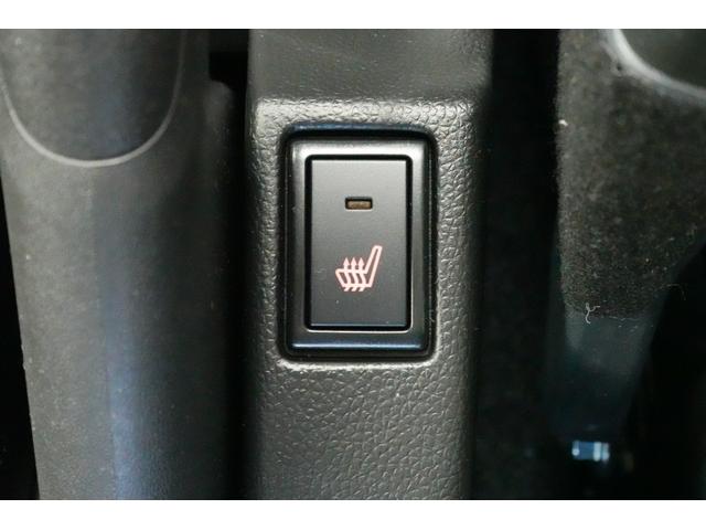 スイフトスポーツ ＺＣ３３Ｓ　ファイナルエディション　ＤＳＢＳ　６ＭＴ　ターボ　全方位カメラ　シートヒーター　ＡＣＣ　ＬＥＤヘッドライト　ＬＥＤフォグライト　ステアリングオーディオスイッチ　オートライト（29枚目）