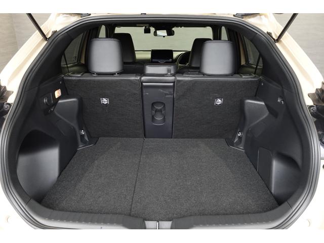 ヤリスクロス ハイブリッドＺ　トヨタセーフティセンス　全方位カメラ付き純正メモリーナビ　ドラレコ　シートヒーター　Ｂｌｕｅｔｏｏｔｈ　ＥＴＣ２．０　フルセグ　ＡＣＣ　ステアリングオーディオスイッチ　ＬＥＤヘッドライト（20枚目）