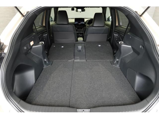 ヤリスクロス ハイブリッドＺ　トヨタセーフティセンス　全方位カメラ付き純正メモリーナビ　ドラレコ　シートヒーター　Ｂｌｕｅｔｏｏｔｈ　ＥＴＣ２．０　フルセグ　ＡＣＣ　ステアリングオーディオスイッチ　ＬＥＤヘッドライト（21枚目）