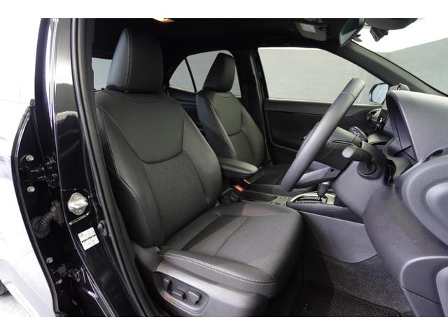 ヤリスクロス ハイブリッドＺ　トヨタセーフティセンス　全方位カメラ　トヨタセーフティセンス　全方位カメラ付き純正メモリーナビ　ドラレコ　シートヒーター　ＡＣＣ　フルセグ　Ｂｌｕｅｔｏｏｔｈ　ＥＴＣ　ＬＥＤヘッドライト（13枚目）