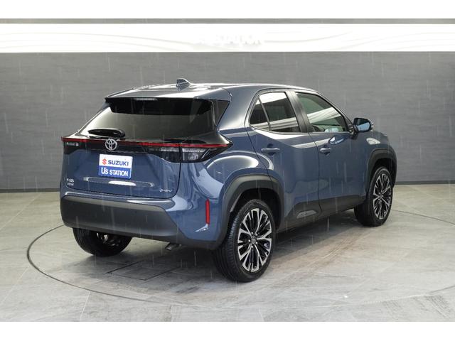 ヤリスクロス ハイブリッドＺ　トヨタセーフティセンス　全方位カメラ付き純正メモリーナビ　ドラレコ　シートヒーター　Ｂｌｕｅｔｏｏｔｈ　ＥＴＣ　フルセグ　ステアリングオーディオスイッチ　ＡＣＣ（6枚目）