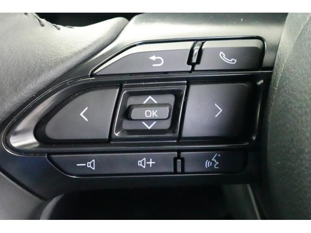 ヤリスクロス ハイブリッドＺ　トヨタセーフティセンス　全方位カメラ付き純正メモリーナビ　ドラレコ　シートヒーター　Ｂｌｕｅｔｏｏｔｈ　ＥＴＣ　フルセグ　ステアリングオーディオスイッチ　ＡＣＣ（11枚目）
