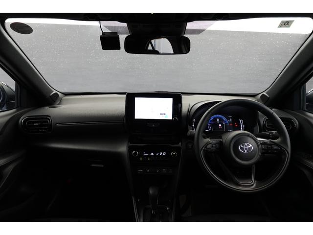 ヤリスクロス ハイブリッドＺ　トヨタセーフティセンス　全方位カメラ付き純正メモリーナビ　ドラレコ　シートヒーター　Ｂｌｕｅｔｏｏｔｈ　ＥＴＣ　フルセグ　ステアリングオーディオスイッチ　ＡＣＣ（17枚目）