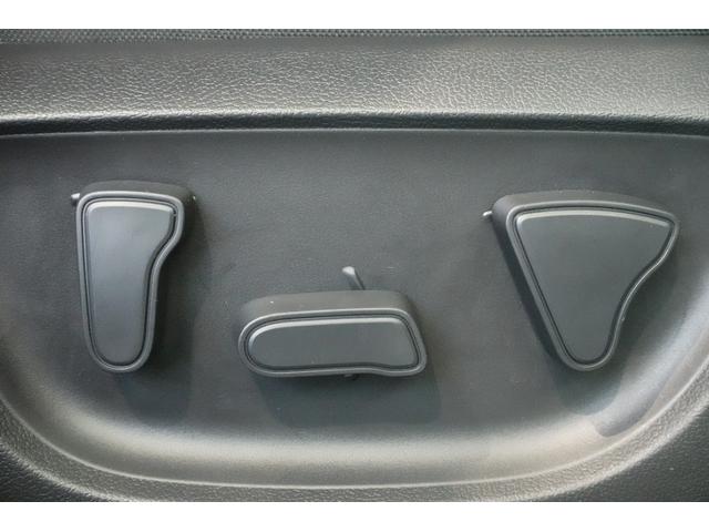 ヤリスクロス ハイブリッドＺ　トヨタセーフティセンス　全方位カメラ付き純正メモリーナビ　ドラレコ　シートヒーター　Ｂｌｕｅｔｏｏｔｈ　ＥＴＣ　フルセグ　ステアリングオーディオスイッチ　ＡＣＣ（30枚目）