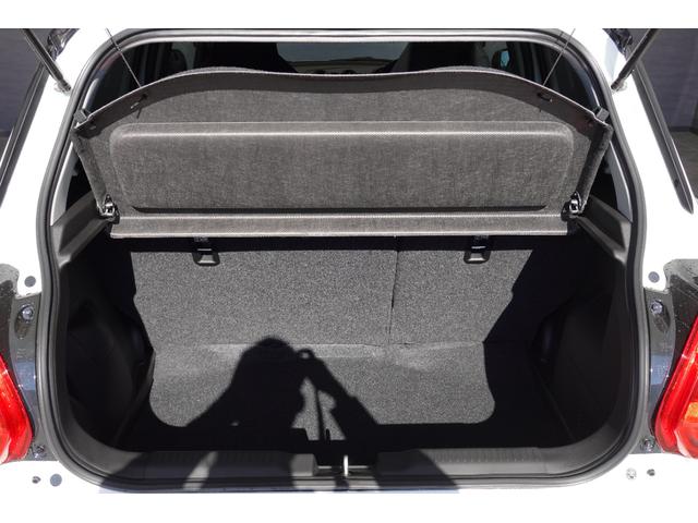 中古車でも★安心の純正オプション★を装着できるのが正規ディーラーでもある当店の強みです！