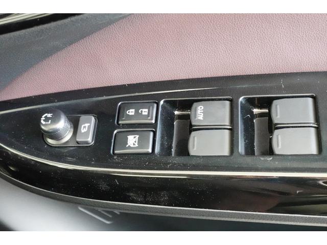 フロンクス ベースグレード DSBS2 全方位カメラ付き純正9インチメーカーナビ シートヒーター ワイヤレス充電 LEDヘッドライト(33枚目)