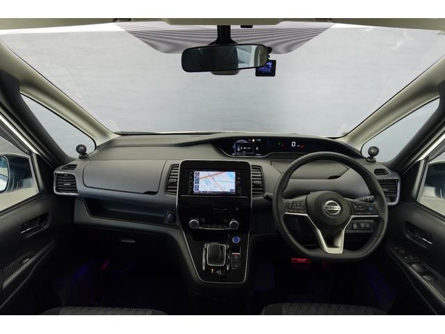 セレナ ｅ－パワー　ハイウェイスターＶ　エマージェンシーブレーキ　純正ナビ　フルセグ　ＣＤ　ＤＶＤ再生　ＥＴＣ　ドラレコ　バックカメラ　両側パワースライドドア　ＬＥＤヘッドライト　プロパイロット（14枚目）