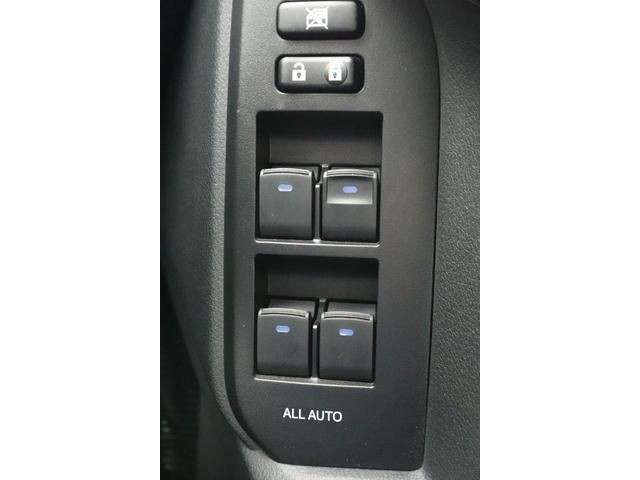 ランドクルーザープラド TX Lパッケージ トヨタセーフティセンス ワンオーナー 社外エアロ 純正メモリーナビ フロントカメラ バックカメラ ドラレコ シートヒーター フルセグ CD再生 DVD再生 Bluetooth ETC ACC(27枚目)