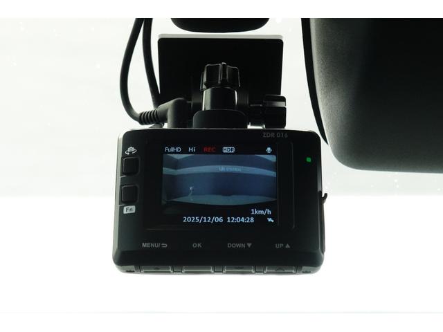 ランドクルーザープラド TX Lパッケージ トヨタセーフティセンス ワンオーナー 社外エアロ 純正メモリーナビ フロントカメラ バックカメラ ドラレコ シートヒーター フルセグ CD再生 DVD再生 Bluetooth ETC ACC(29枚目)