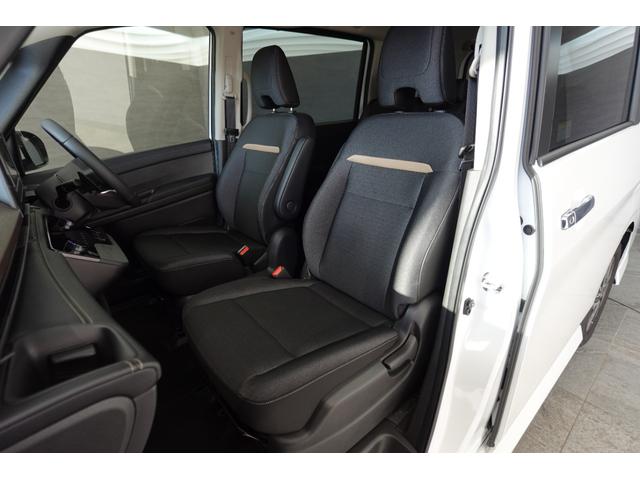 セレナ ハイウェイスターV エマージェンシーブレーキ プロパイロット 社外メモリーナビ ETC Bluetooth 両側パワースライドドア LEDヘッドライト レンタカーアップ(10枚目)