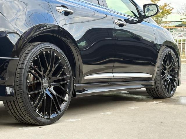 新品ダウンサス装着で程よい車高で見た目もバッチリです！！