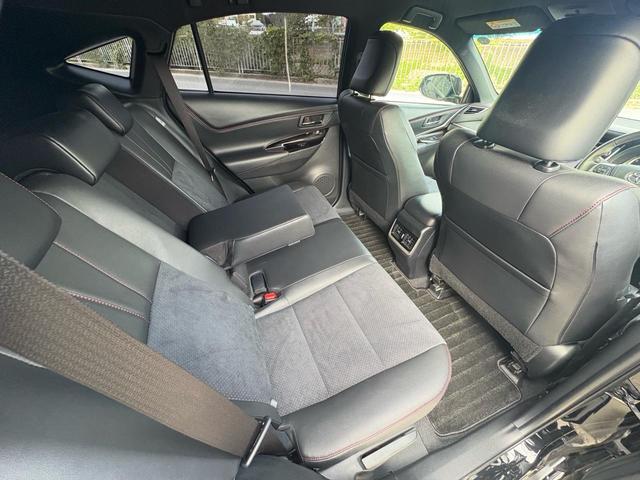 セカンドシートもかなり綺麗です！