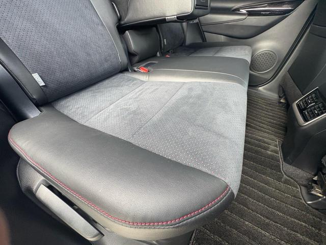 ハーフレザーがおしゃれです！！