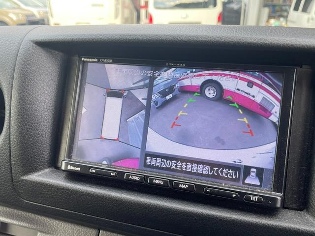 ＮＶ３５０キャラバンバン 　福祉車両　リアリフト　車いす２基　小窓付き　サイドステップ　ナビ　Ｂｌｕｅｔｏｏｔｈ　全周囲カメラ　車いす電動固定装置　衝突軽減システム　リアクーラー　電動格納ミラー　キーレス　Ｗエアバック（3枚目）