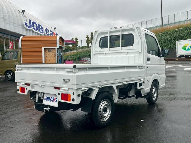 キャリイトラック KCエアコン・パワステ 登録届出済未使用車 スズキセーフティサポート 4WD 衝突軽減 車線逸脱警報 ソナー アイドリングストップ オートライト オートハイビーム キーレス ソナー スペアキー 取説 保証書 集中ドアロック(5枚目)
